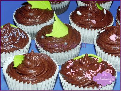 CUPCAKES DE CHOCOLATE Y MENTA RIQUÍSIMOS