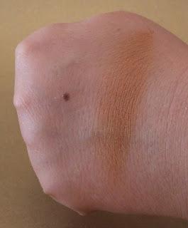 Es verano en “Cosmética en Acción” – las propuestas de DEBORAH MILANO para el verano de 2013