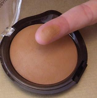 Es verano en “Cosmética en Acción” – las propuestas de DEBORAH MILANO para el verano de 2013