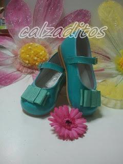 ZAPATOS CON LAZOS Y FELICIDADES A TATA Y LALA ZAPATOS CON LAZOS Y FELICIDADES A TATA Y LALA