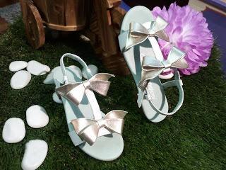 ZAPATOS CON LAZOS Y FELICIDADES A TATA Y LALA ZAPATOS CON LAZOS Y FELICIDADES A TATA Y LALA