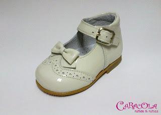 ZAPATOS CON LAZOS Y FELICIDADES A TATA Y LALA ZAPATOS CON LAZOS Y FELICIDADES A TATA Y LALA