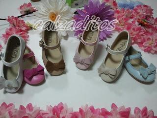 ZAPATOS CON LAZOS Y FELICIDADES A TATA Y LALA ZAPATOS CON LAZOS Y FELICIDADES A TATA Y LALA