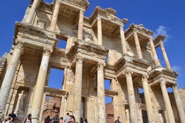 La magnífica Biblioteca de Celso, el icono de Efeso