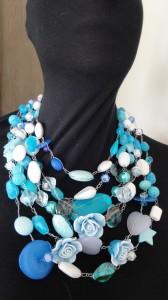 BELLEZA EN COLLARES DE SUEÑOS