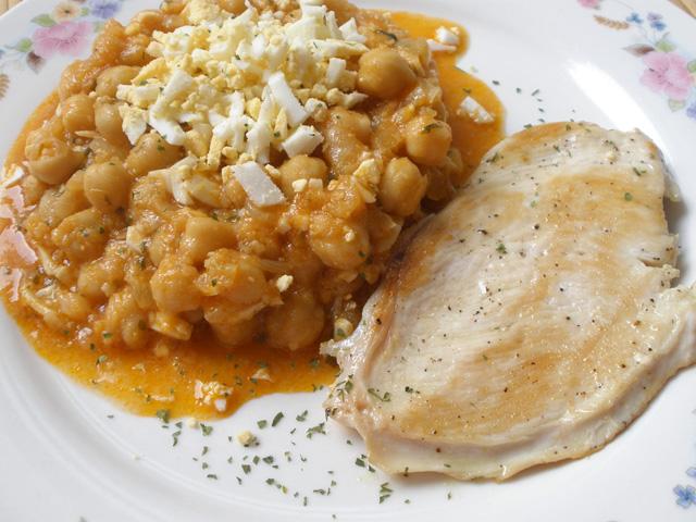 Garbanzos a la Catalana