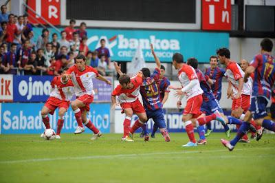 El Eibar exige una remontada mayúscula al Hospi (3-0)