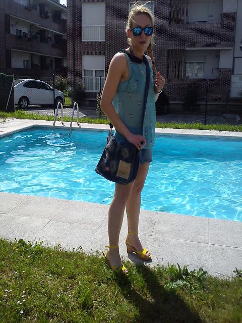 SOL Y PISCINA POR FÍN!