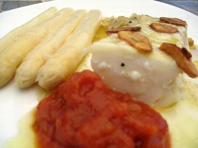 BACALAO CONFITADO CON 2 SALSAS