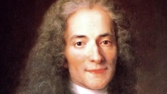 Libro Aforismos. Extraídos de la correspondencia de Voltaire en el Diario de Mendoza de Argentina