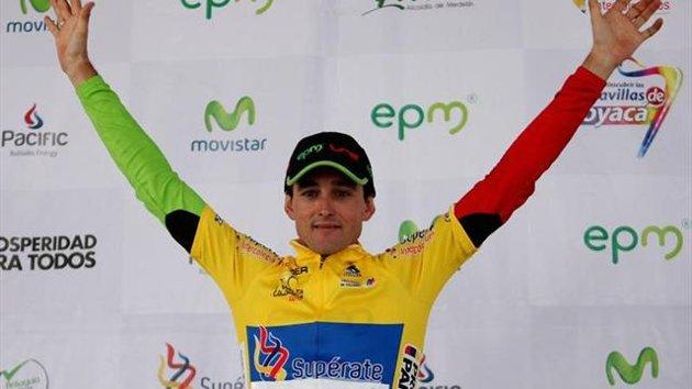 Óscar Sevilla vuelve a subir a lo más alto