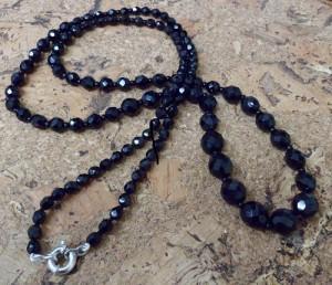 Joyas de Cabaret, Collar de Ónix Negro en Joyería de Plata Collar de ónix degradado