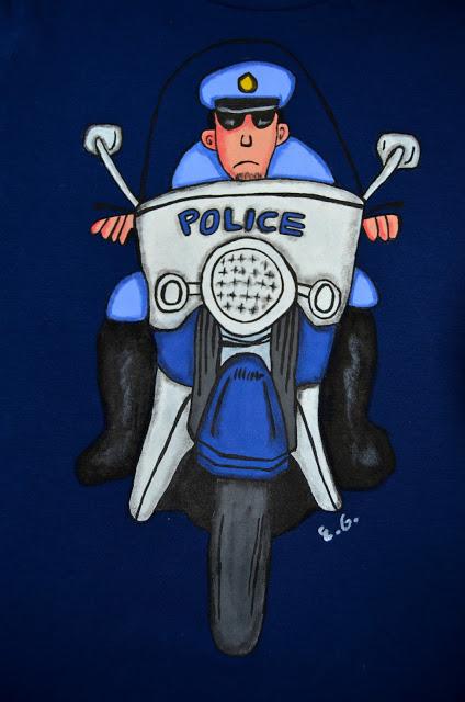 Yo de mayor...policía!!!!:)