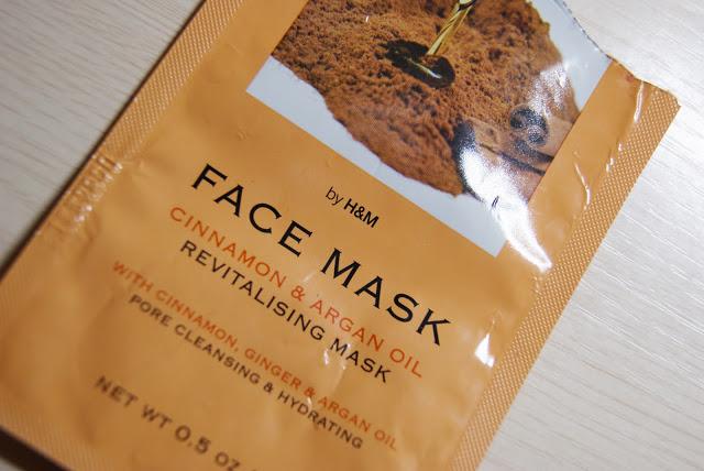Face mask by H