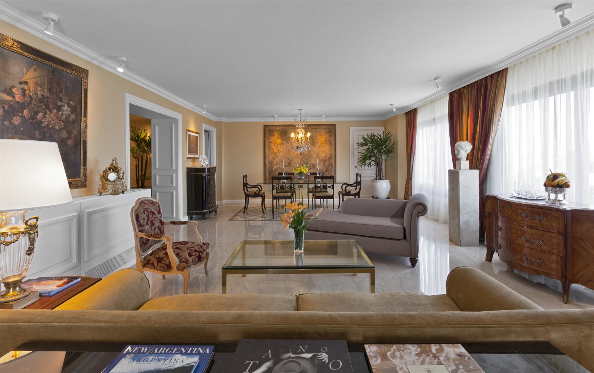 MADURO,DE SILLA DE CHOFER A SUITE PRESIDENCIAL