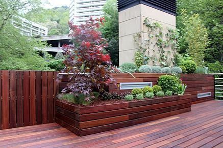 donosti 08 donosti 08 Diseño de jardín en un ático para 2 terrazas