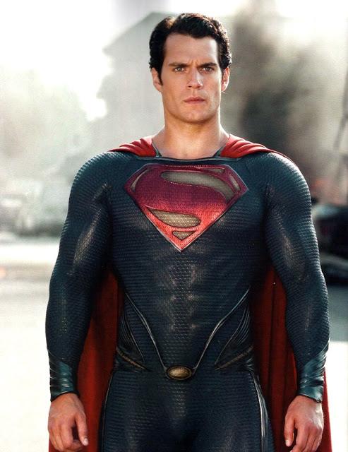 El hombre de acero: una nueva y mesiánica visión de Superman