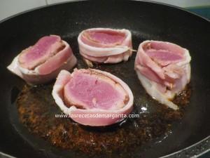 Solomillo de cerdo a la miel con beicon