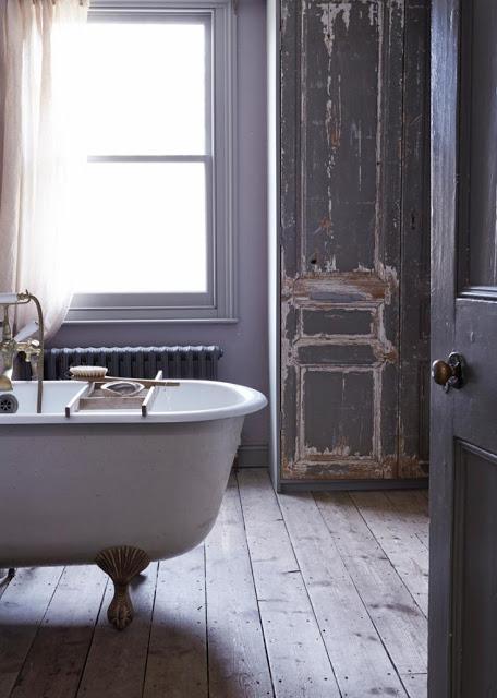 Una casita de verano en el jardín