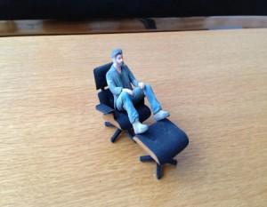 La famosa Eames Chair en miniatura