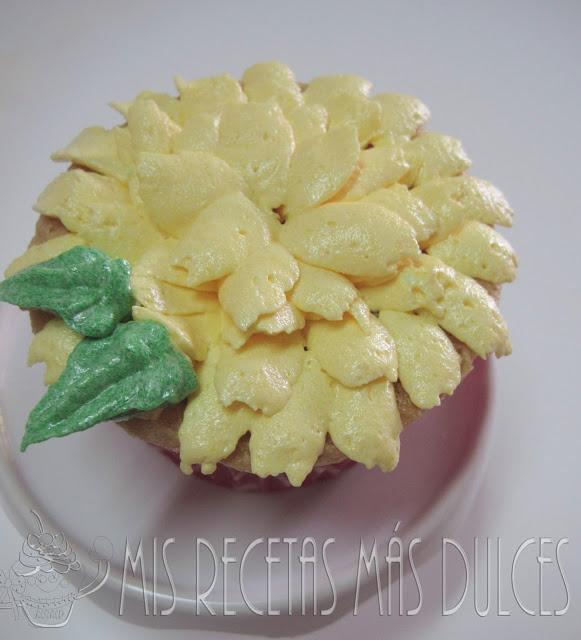 CUPCAKES DE FLORES DE BUTTERCREAM