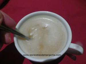 Pechuga de pollo con salsa de cerveza, mostaza y miel