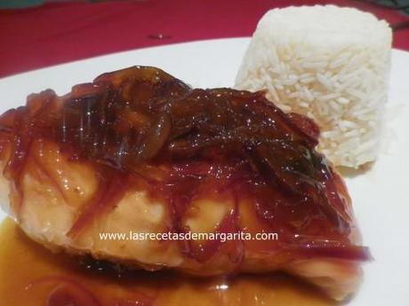 Pechuga de pollo con salsa de cerveza, mostaza y miel