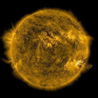 Llamarada Solar de Ida y Vuelta