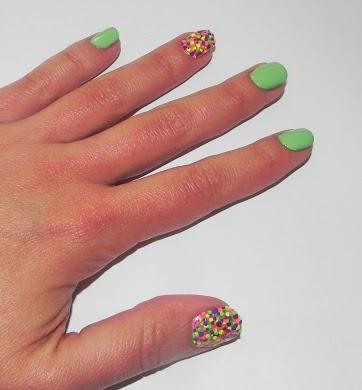 Stickers y nuevos tonos L'oreal: Manicuras impactantes y sencillísimas - Paperblog Stickers y nuevos tonos L'oreal: Manicuras impactantes y sencillísimas - Paperblog