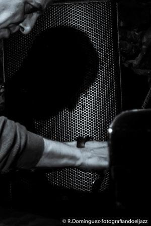 WRY Trío (Clamshell Records , 2013) 01_AF.jpg