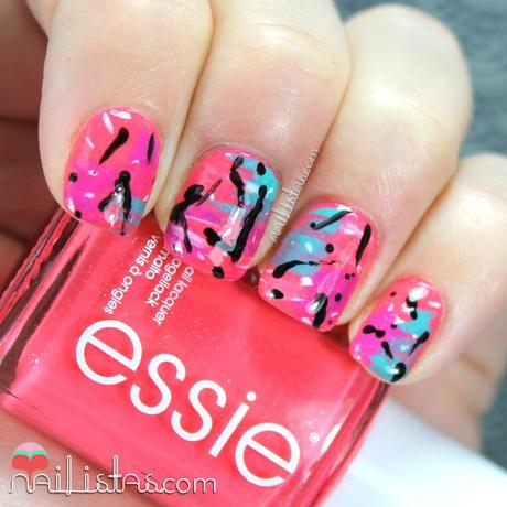 Uñas decoradas con estampado