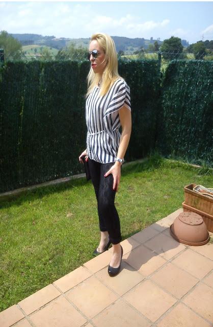 TOTAL BLACK AND WHITE