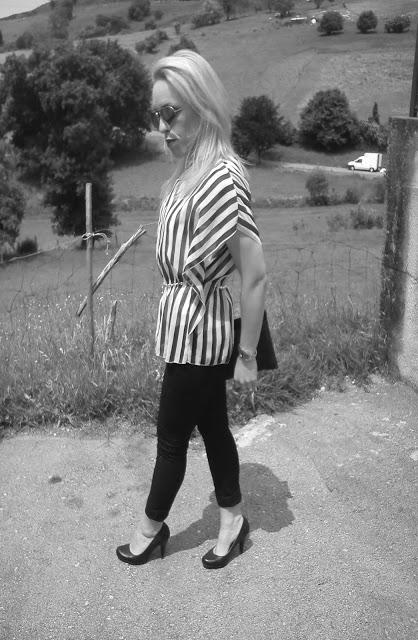 TOTAL BLACK AND WHITE