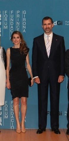 Dña. Letizia elige un little black dress en los Premios Príncipe de Girona