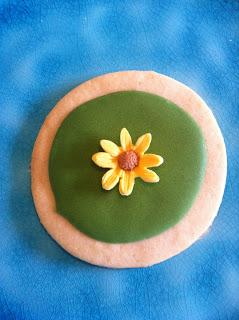 GALLETAS ROJAS CON MARGARITAS
