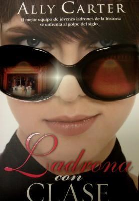 Girly Noticias: De Ladrones con clase a tráilers con idiomas incomprensibles Girly Noticias: De Ladrones con clase a tráilers con idiomas incomprensibles