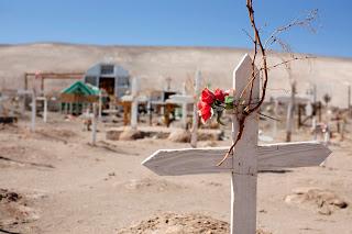 FIDOCS 2013:  Las Cruces de Quillagua  -   La multitud.
