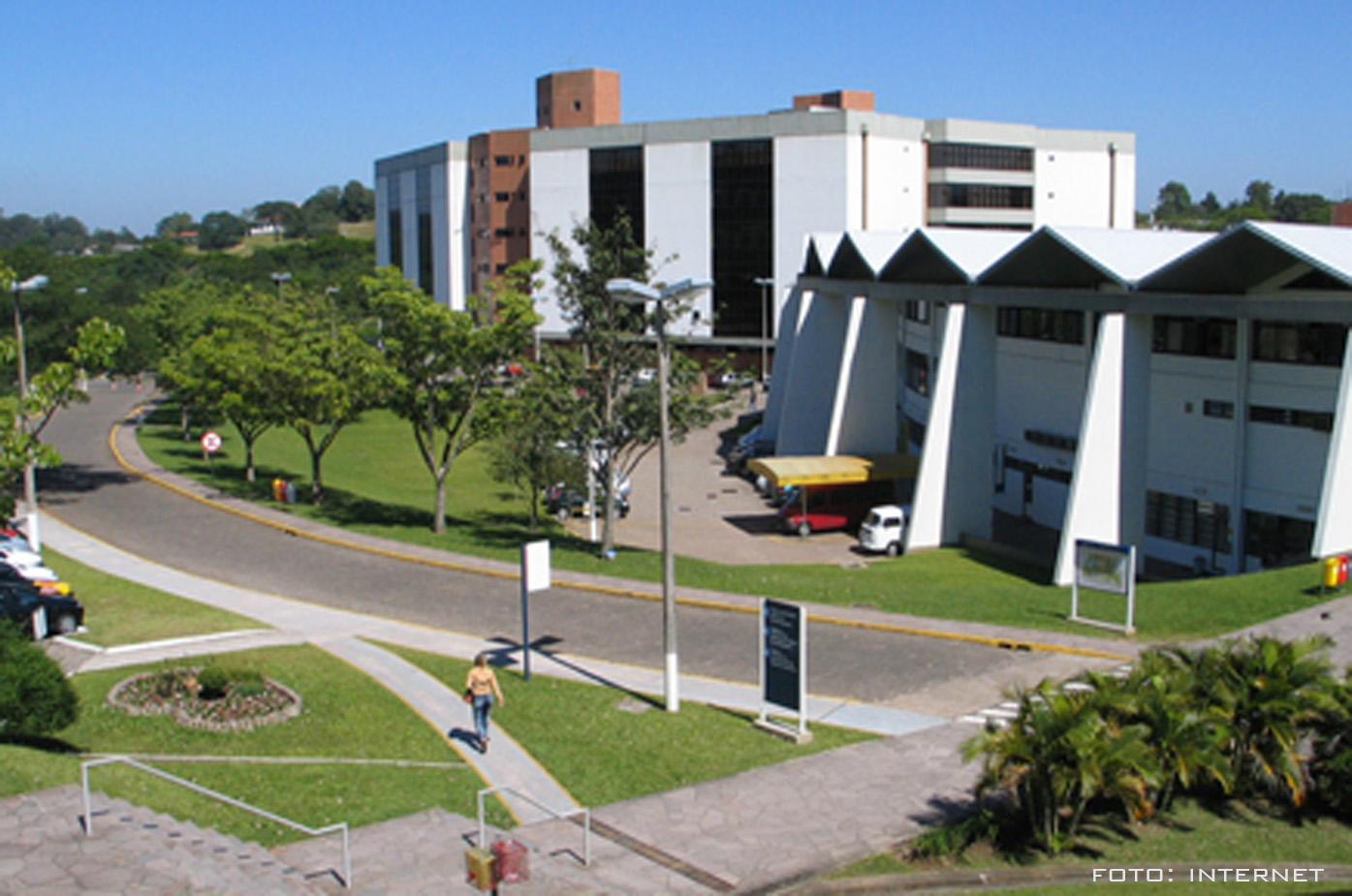 Biblioteca UNISINOS, San Leopoldo-Rio Grande do Sul- Brasil / UNISINOS Library, San Leopoldo.