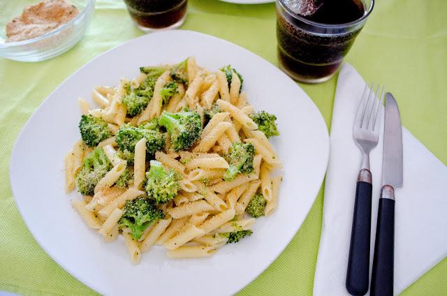 Plumas con Brócoli