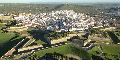 Elvas, Patrimonio MundialPor MOISÉS CAYETANO ROSADO“La Gu...