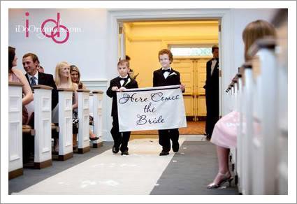 Entrada original de pajes de boda