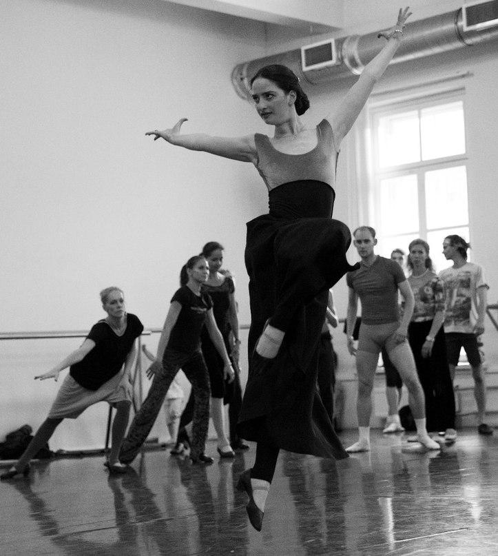 El Mikhailovsky prepara ‘Las llamas de París’