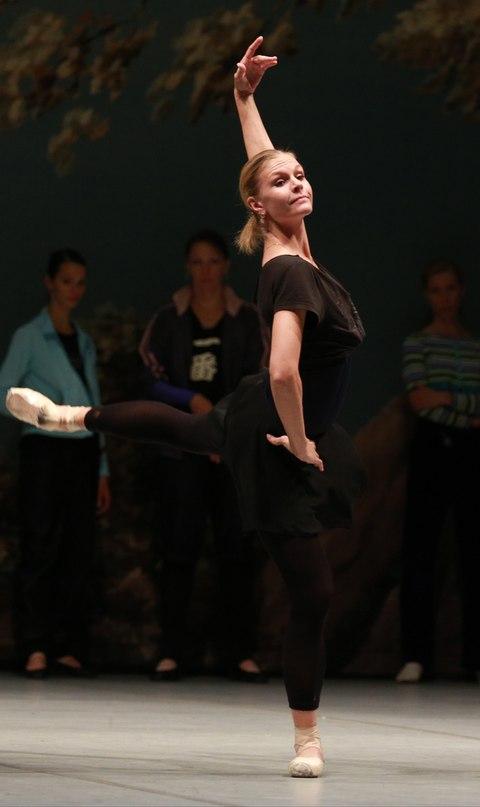 El Mikhailovsky prepara ‘Las llamas de París’