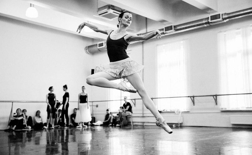 El Mikhailovsky prepara ‘Las llamas de París’