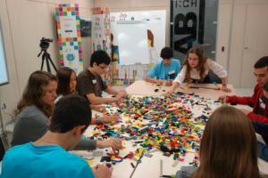 Nociones sobre Management: Lego Serious Play. Costruye tu camino hacia un mejor negocio