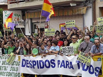 Los abucheos contra la monarquía.