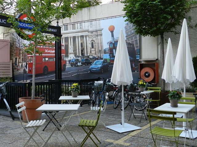 'El Jardinero Indiscreto' de Encarna Romero y El Corte Inglés para Casa Decor 2013