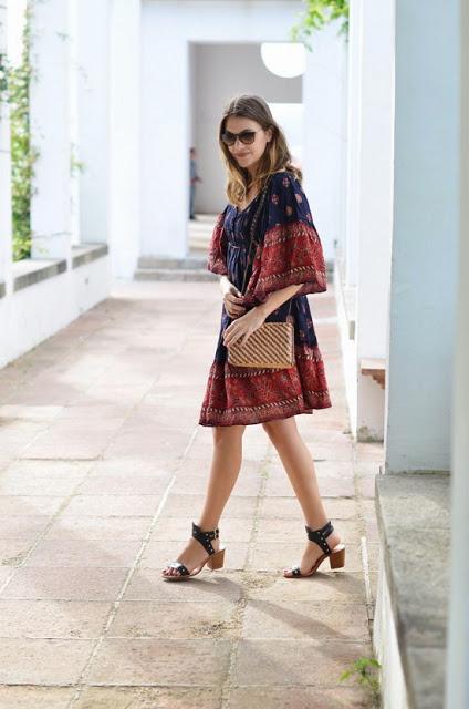 SANDALIAS PLANAS Vs TACÓN; STREET STYLE INSPIRATION.-