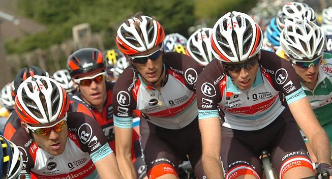 Tour de Francia - Bakelants sorprende a Sagan