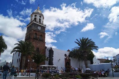 MERCADILLO TEGUISE, MONUMENTO AL CAMPESINO, MIRADOR DEL RIO